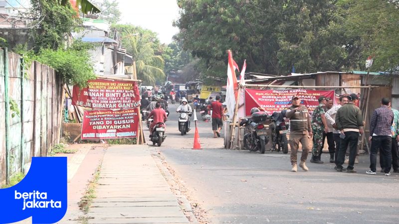 Kecamatan Cengkareng Berikan SP3 Penertiban Jalan Inspeksi Cengkareng Drain