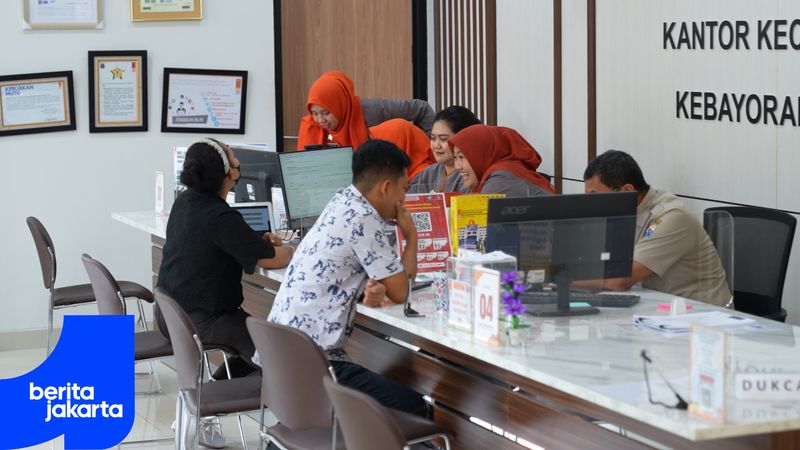 Pramono Inaugurates Kebayoran Baru District Office and Two Reservoirs