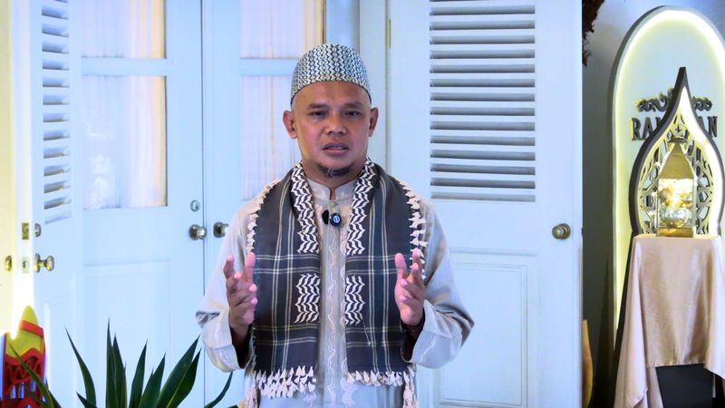 Kalam Ramadan: Meraih Berkah Puasa dengan Memuliakan Orang Tua