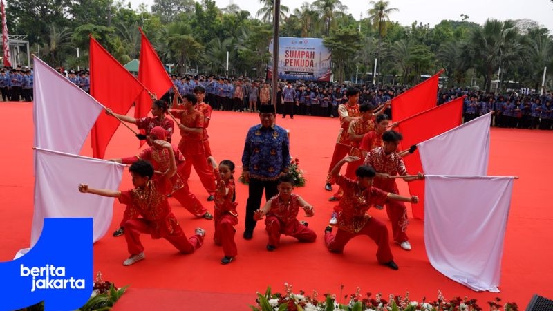 Peringati Sumpah Pemuda, Pramono Putihkan 2.810 Ijazah