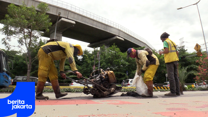 Wali Kota Jaktim Instruksikan Perbaikan Langsung Jalan Berlubang
