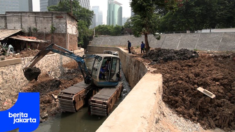 Antisipasi Banjir, Sudin SDA Jaksel Kebut Normalisasi Kali Mampang