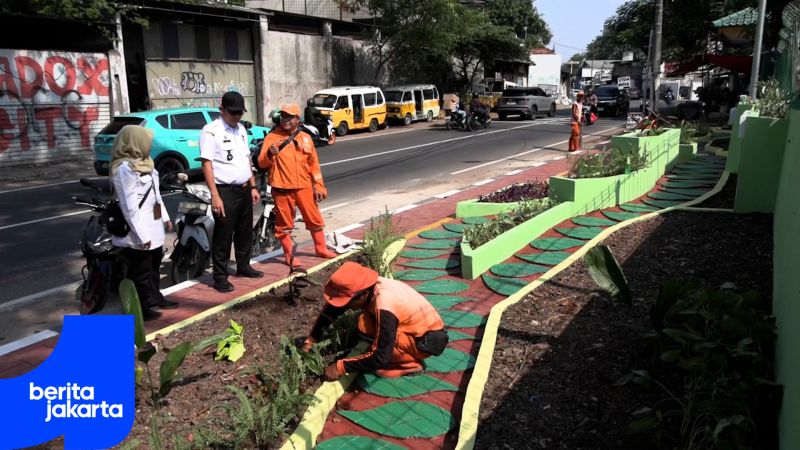 Lahan TPS Liar di Kedoya Utara Ditata Jadi Taman