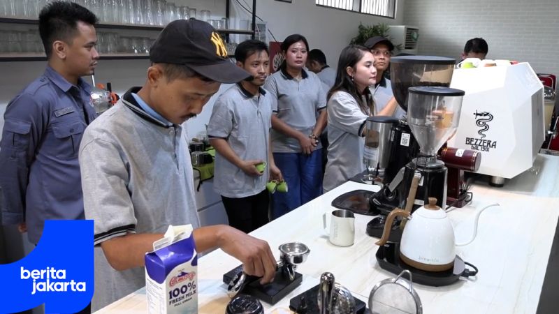 Warga Bapas Ikuti Pelatihan Barista dan Teknik Pendingin PPKD Jaktim