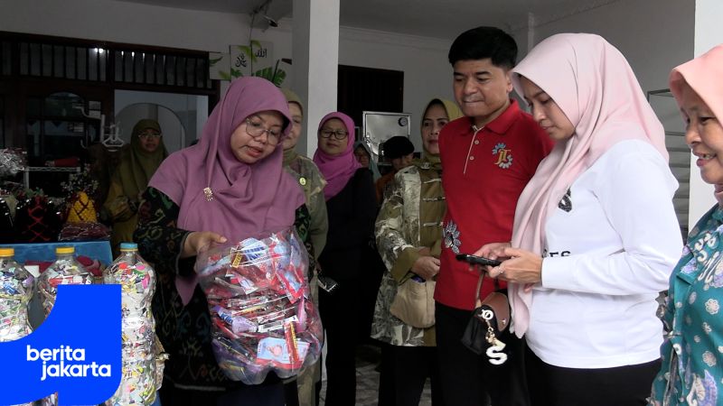 Kreativitas Warga Malaka Jaya Sulap Sampah Jadi Produk Kerajinan