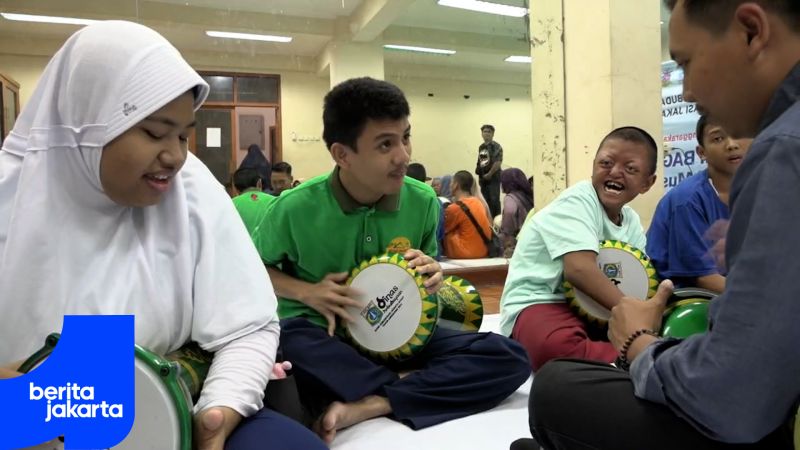 Antusiasnya Penyandang Disabilitas Berlatih Marawis