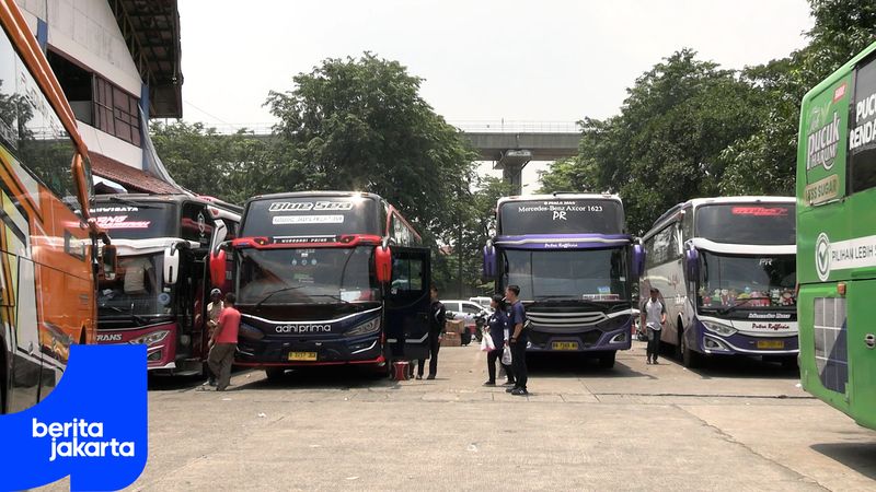 Antisipasi Lonjakkan Penumpang, Terminal Kampung Rambutan Siapkan Puluhan Bus Tambahan
