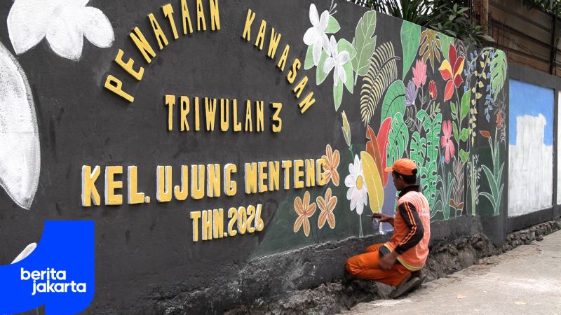 Jalan Siliwangi Kelurahan Ujung Menteng Dipercantik Taman Vertikal dan Mural