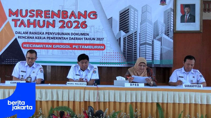 Tackling Floods and Potholes: Top Priorities at Grogol Petamburan’s Planning Forum