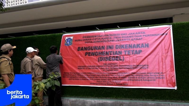 Tak Lengkapi Izin, Pemkot Jakbar Segel Lapangan MMT Padel Kembangan