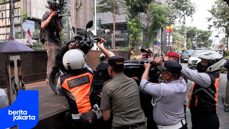 Sudinhub Jaksel Gencarkan Operasi Parkir Liar di Jalan Senopati