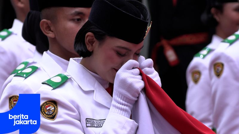 Pramono Kukuhkan 44 Paskibraka DKI Jakarta 2026