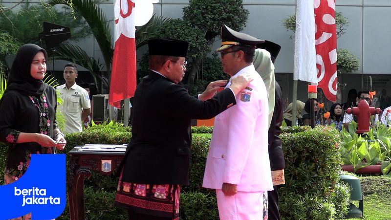 Lantik 884 Pejabat, Pramono Tekankan Pentingnya Meritokrasi