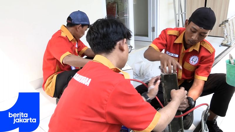 Warga Sunter Jaya Antusias Ikuti Pelatihan Teknik Mesin Pendingin