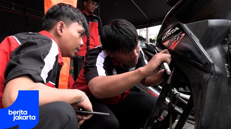Warga Antusias Ikut Pelatihan MTU Service Ringan Sepeda Motor