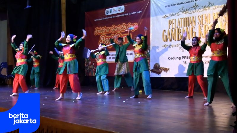 100 Peserta Pelatihan Unjuk Kebolehan di Pentas Seni