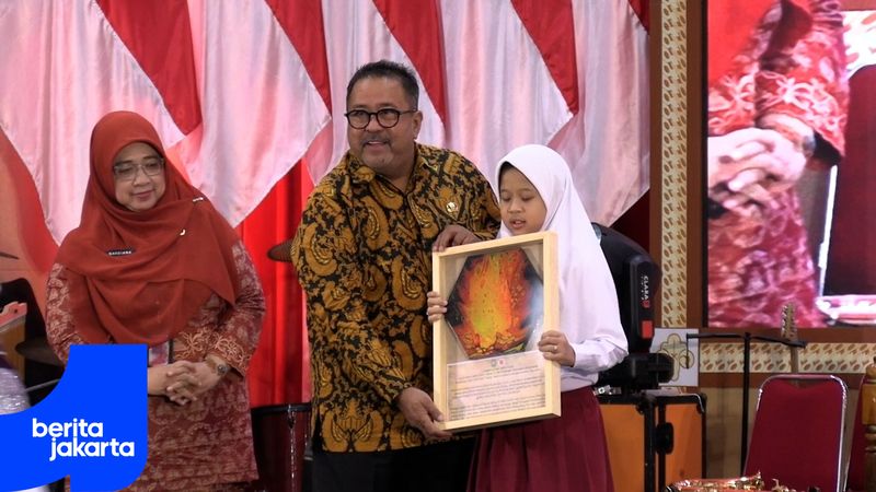 Puncak Peringatan Hardiknas, Rano Tegaskan Arah Kebijakan Pendidikan