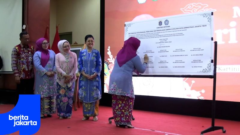 Commemorating Kartini Day, East Jakarta's PKK Strengthens Commitment to Waste Sorting