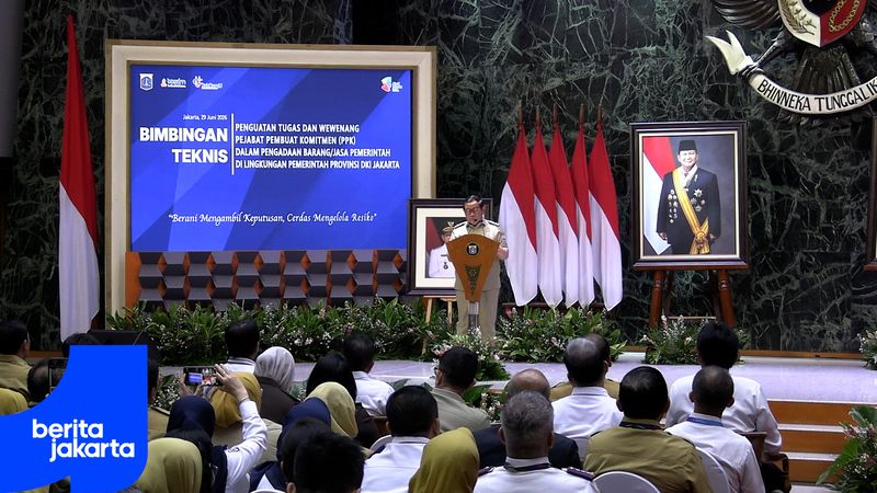 Pramono Urges Jakarta Commitment Officers to Take Bold, Strategic Action