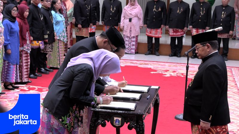 Pramono Lantik 239 Pejabat Fungsional di Lingkungan Pemprov DKI