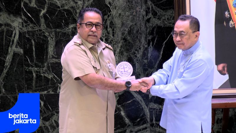 Rano Praises Religious Institutions Role in Building Balance in Jakarta