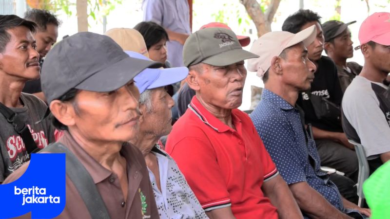 Petugas Pemilah Sampah Meruya Selatan Dapatkan Sosialiasi BPJS Ketenagakerjaan
