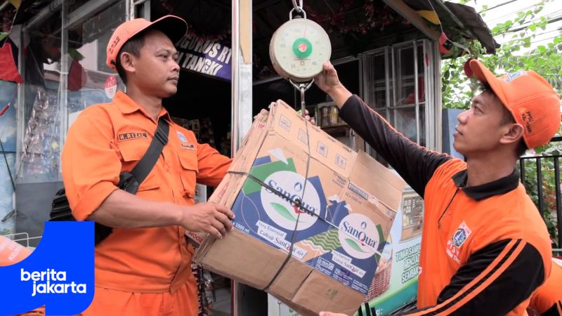 Tukar Sampah Jadi Sembako di Bank Sampah Tanki Mart